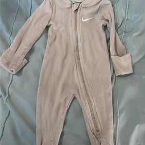Baby Nike Footie